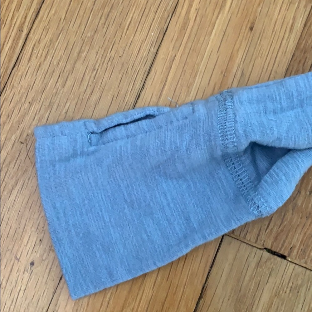 Light blue button top - Picture 2 of 3